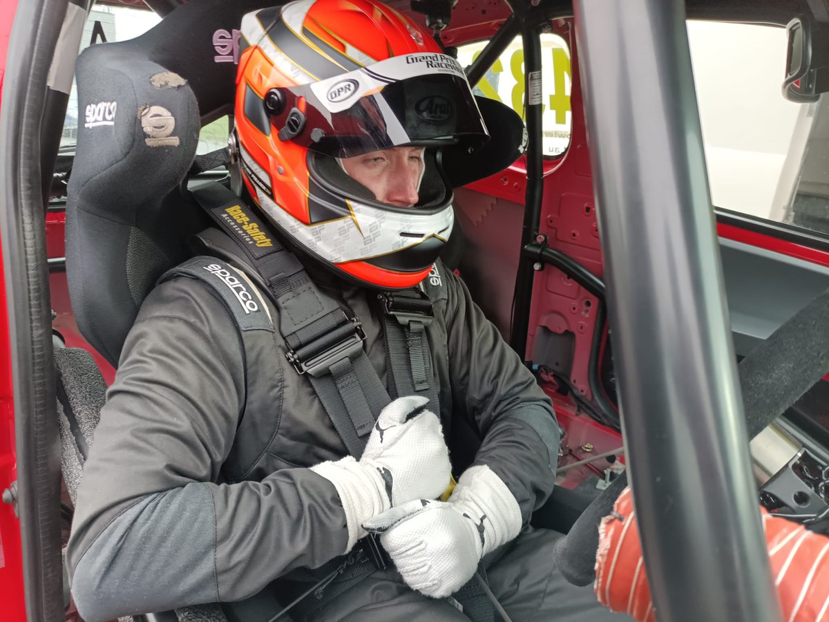 RABSportRacing's tweet image. Track action ⏳

We’re at Blyton Park putting our C1 Endurance Cup car through its paces with Brady Pollock behind the wheel. Testing day means plenty of laps, data and drive time - prep is in full swing. ⏱️

#RABSport • @GalaPerformance • @GalaTentUK • #WinterTesting