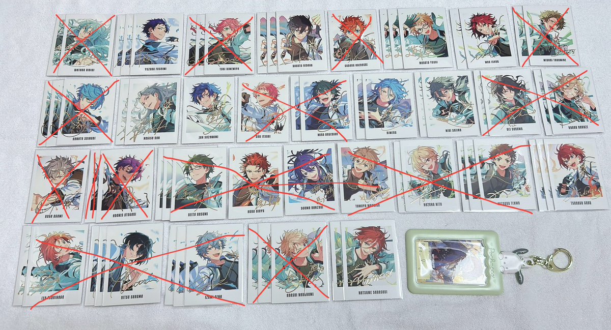 あやな tweet media