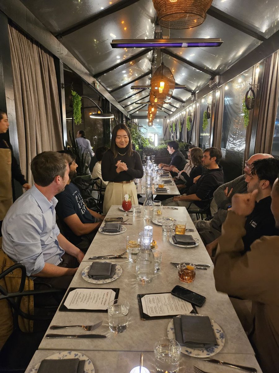 emilymyu's tweet image. last week, a small group of robotics founders came together. and if there’s one universal truth about this group right now… they’re fed.

we’re in a wild moment. physics models, real-world deployments, and academic labs are converging. neolabs may dominate the headlines, but…