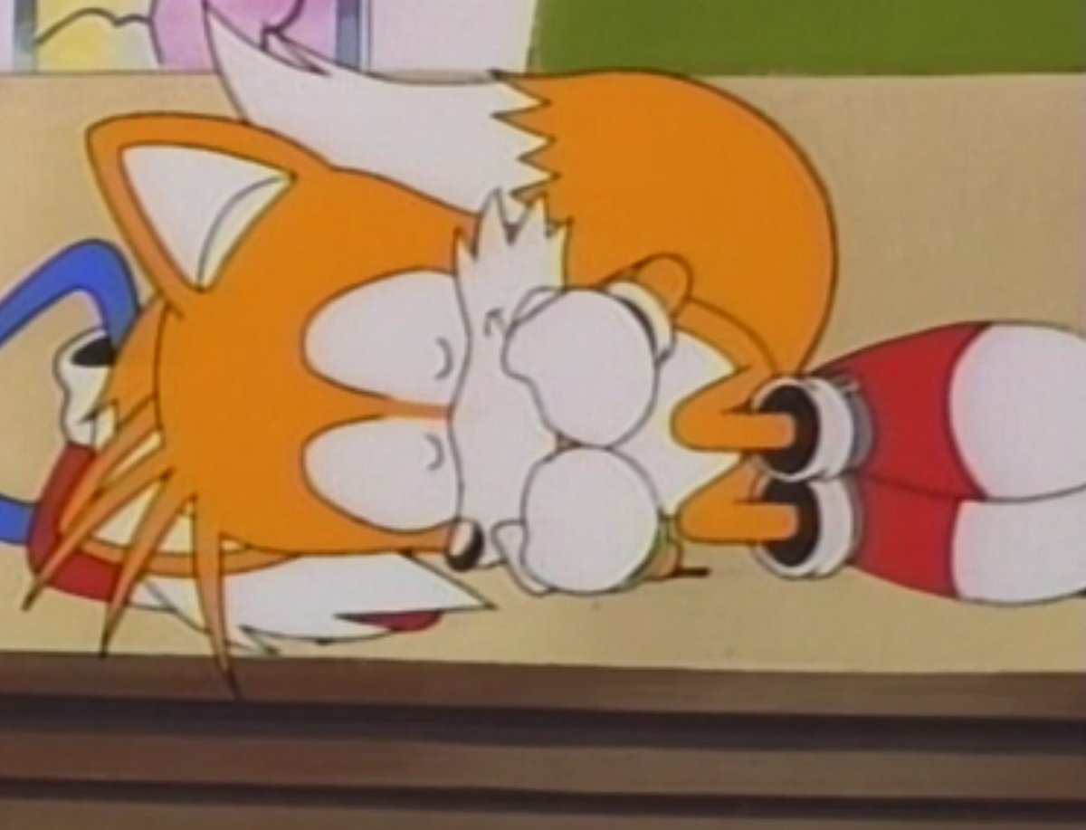 ClassicTailspic's tweet image. Have some ova tails :3333