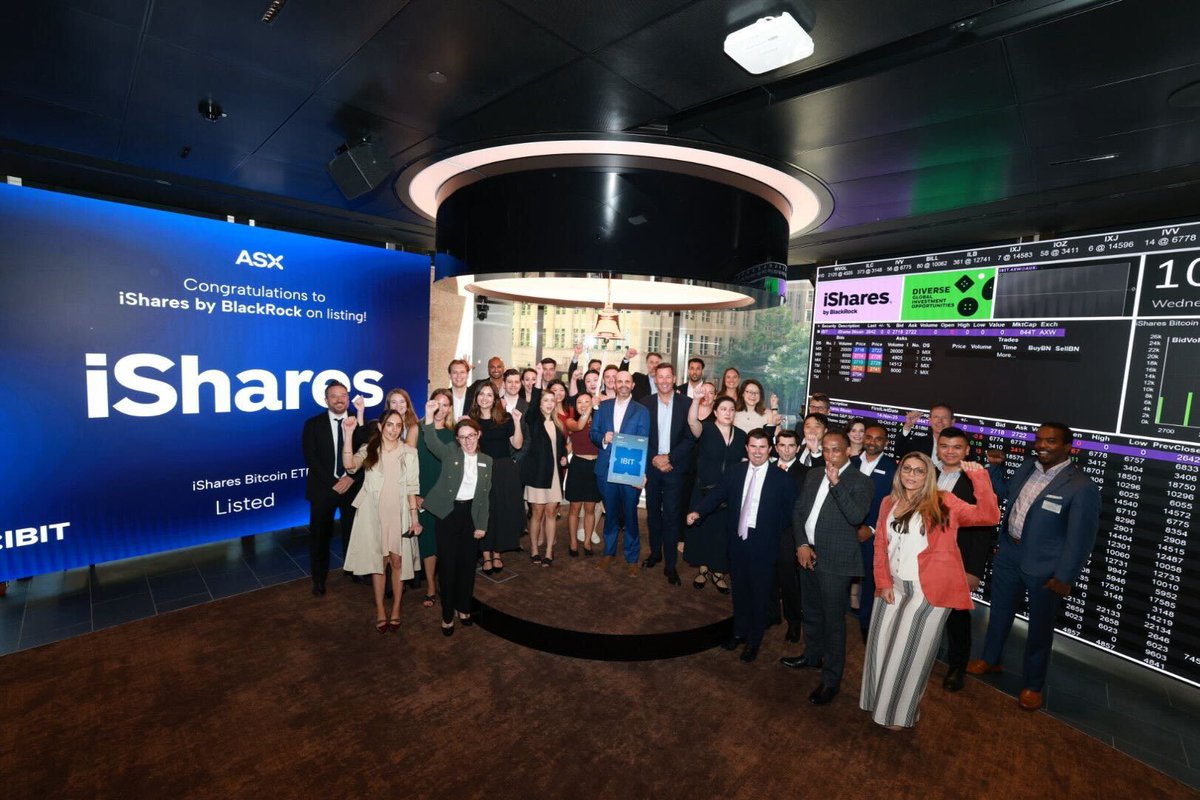 CFBenchmarks's tweet image. BlackRock’s iShares Bitcoin ETF (Ticker: IBIT) is now trading on the @ASX - marking a breakthrough for regulated crypto access in Australia.

Utilising the CME CF Bitcoin Reference Rate – New York Variant (BRRNY), IBIT gives investors regulated, physical exposure via traditional…