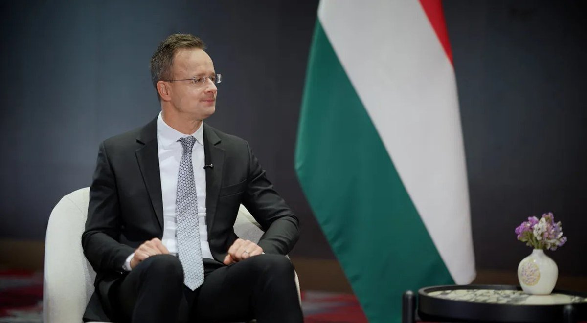 🇭🇺Петер Сийярто: Время показало – сегодня многие страны активно стремятся к диалогу с Центральной Азией, укреплению сотрудничества с лидерами региона

Подробнее (dunyo.info/ru/Eksklyuziv/…)

Эксклюзив

Veb-sayt - hungary.mfa.uz
Facebook - facebook.com/profile.php?id…
Telegram -