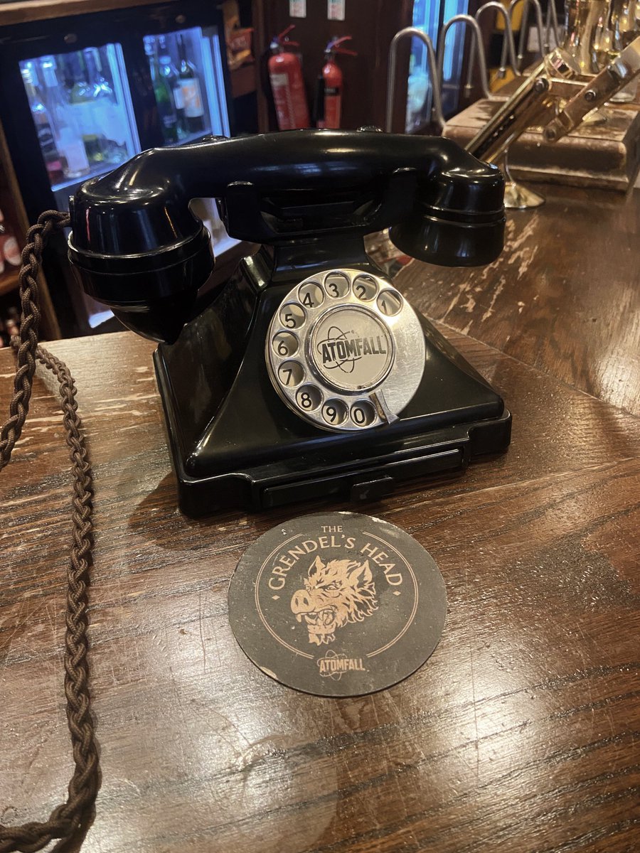 ts__villa's tweet image. Big love for @AtomfallGame 🖤

I hope the phone rings, for the WIN!