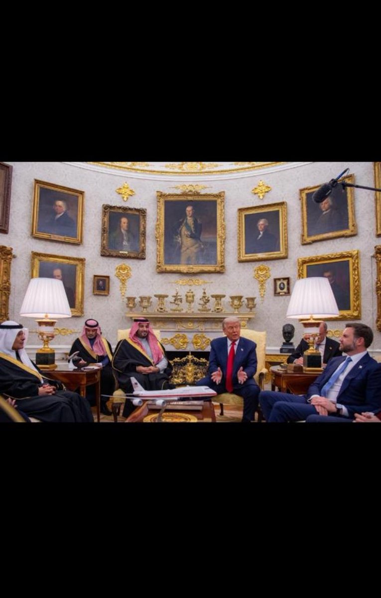 حفظ الله ولي العهد 
#ولي_العهد_الأمير_محمد_بن_سلمان