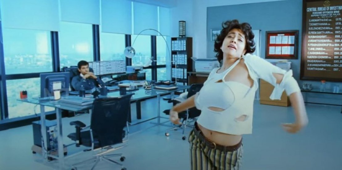 AskAatukutti's tweet image. Stay strong அத்தை 🥹🥹 #GoBackModi