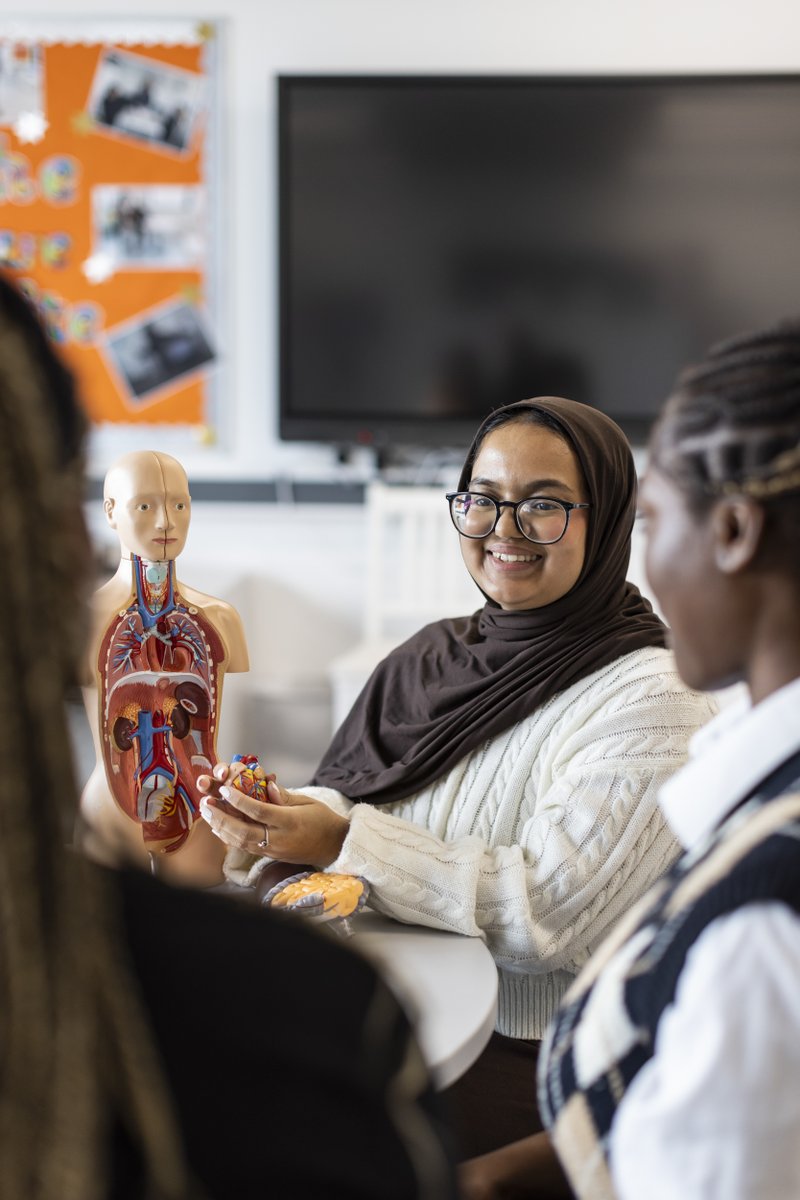 MulberryUTC's tweet image. ✨Happy #thinkUTC week!✨Fun facts:
-UTC students have more than doubled since 2018
-82% of UTCs were rated &apos;good&apos; or &apos;outstanding&apos; in 2024 
-UTC students are more than 2.5 times more likely to enter apprenticeships than the average nationally (Policy Exchange)
@BakerDearing