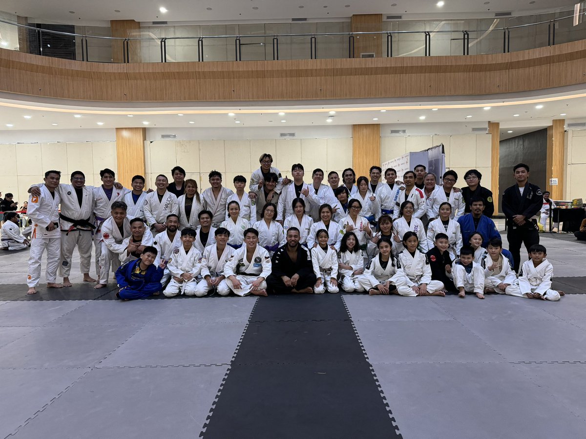 jiujitsu270's tweet photo. 来年1月からセミナーをやろうと思ってます！
日本中どこにでも行きます！🔥
セミナーには自信あるので興味ある道場は
是非連絡ください！🤝🏽
セミナーは10回以上やってます🙏🏻

よろしくお願い致します。
#拡散よろしくお願い致します https://t.co/IVpbKMVnO5