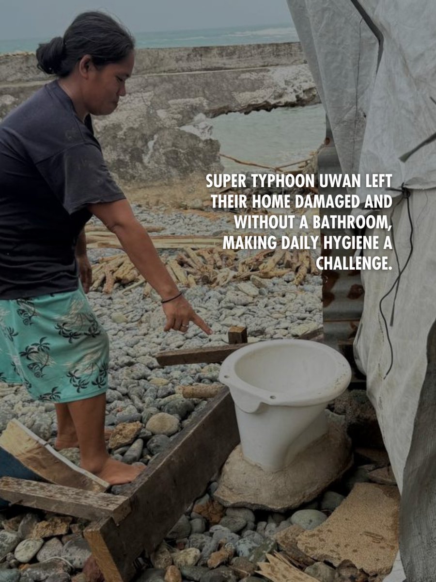 EndHungerPH's tweet image. #SupertyphoonUwan damaged Agnes’ home and bathroom in📍Baras, Catanduanes, making hygiene a daily struggle. @unicefphils and @EndHungerPH are providing hygiene and water kits to help families like hers stay healthy and rebuild with dignity, thanks to the support of @Sida.