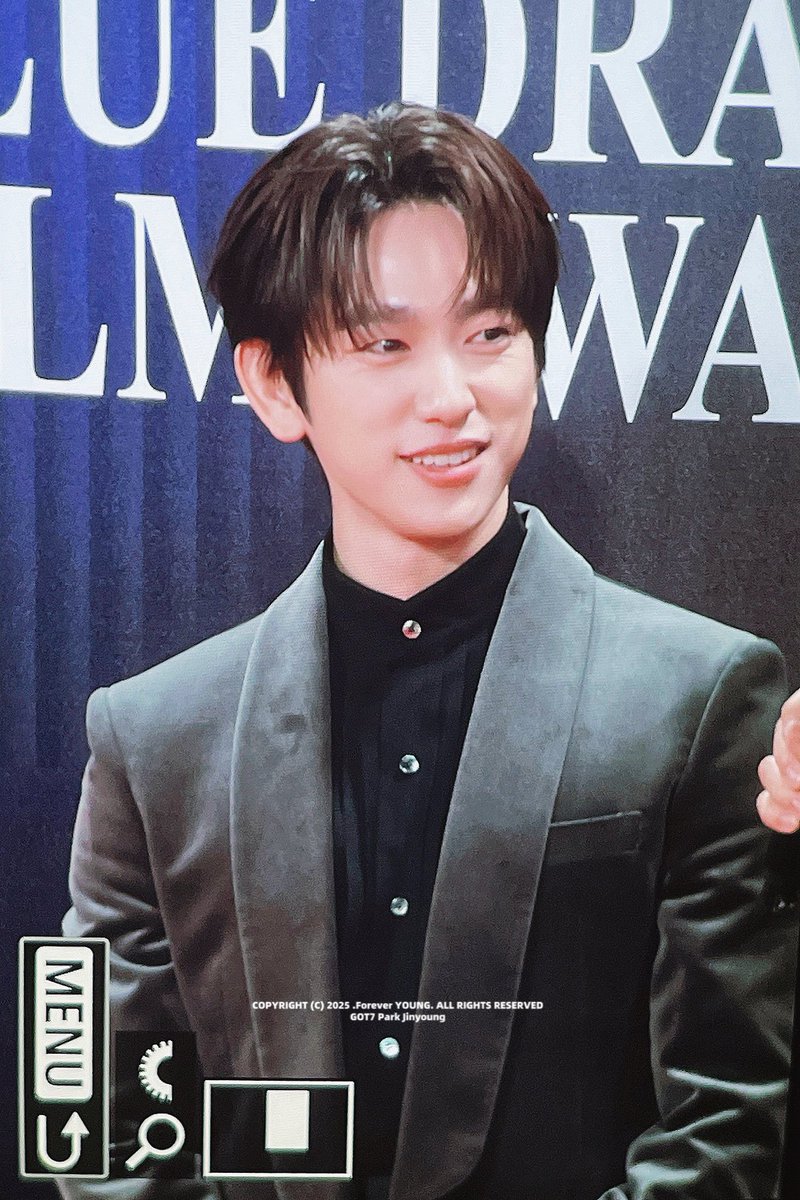 251119 청룡영화상 레드카펫 

🎉🎊 <a href="/JINYOUNG/">박진영</a> 

#박진영 #진영 #jinyoung 
#GOT7     #갓세븐