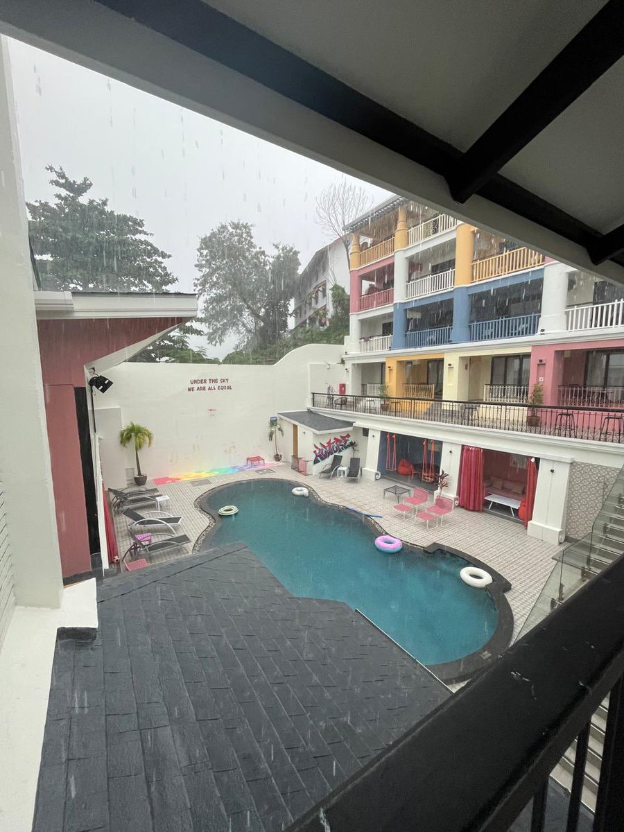 Poonam Chaudhary tweet media