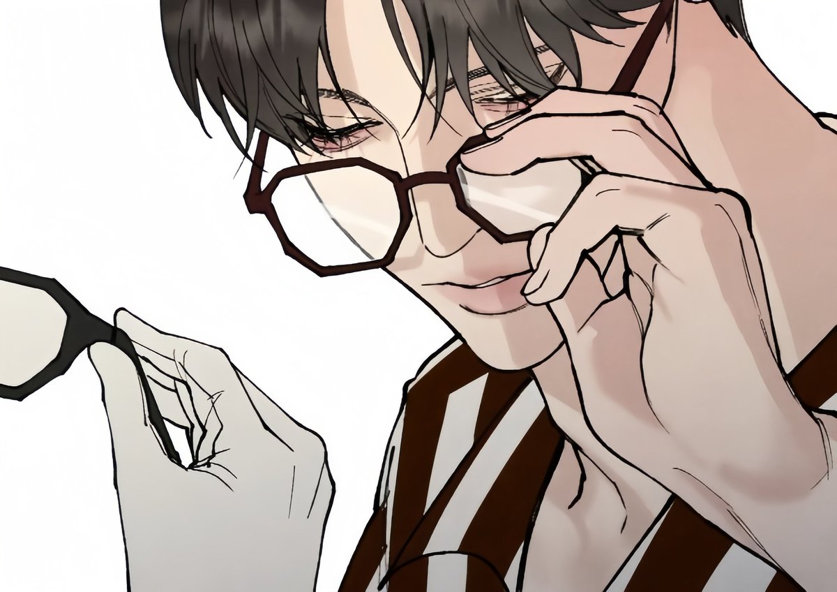 Alliceuo's tweet image. Yeonwu looks so good with glasses