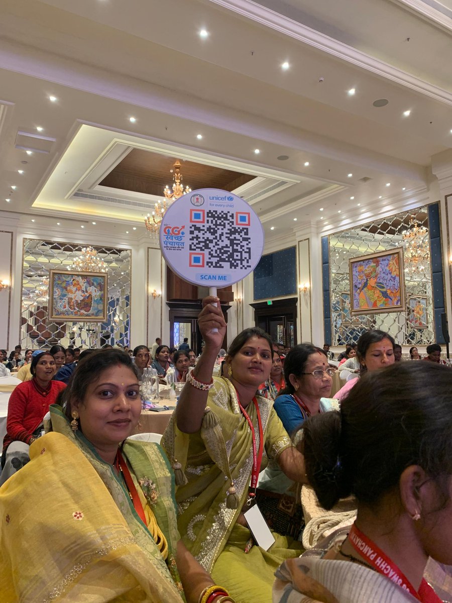 SBMChhattisgarh's tweet image. Today on World toilet day, over 200 women Sarpanches came together at the State-level Conclave on Sanitation, highlighting the growing role of women’s leadership in shaping dignified, resilient, and inclusive sanitation services across rural Chhattisgarh.