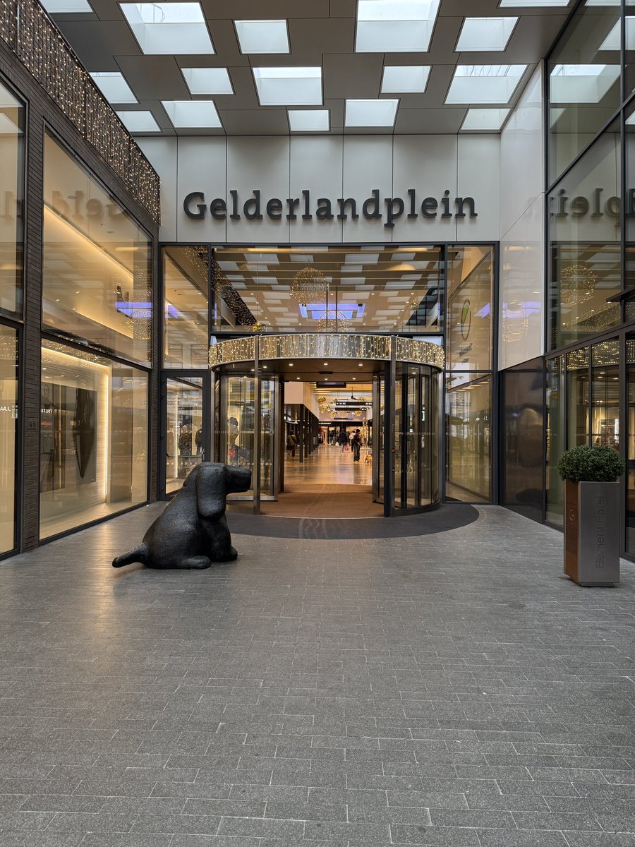 Toob_Alers's tweet image. Dag vult zich prima en top op schema. 👍🏻
#Kern ~ retail | NEOO - Wereldhave &amp;gt; ALV 22/01/2026 &amp;gt;

‘Gelderlandplein blijft een top winkelcentrum ‘