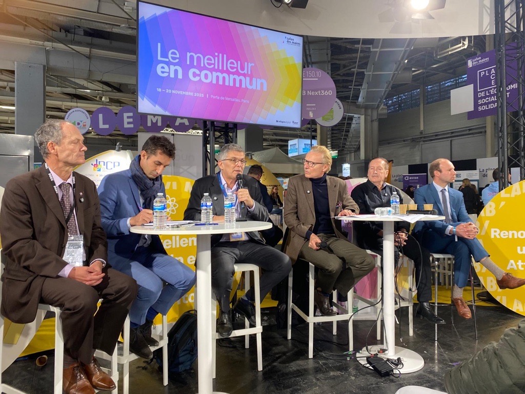 stations-e tweet media