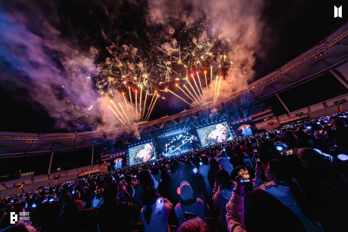 seokjinfile's tweet photo. RUN SEOKJIN EP TOUR ENCORE 🎆🎇 https://t.co/h8q6gISCKW