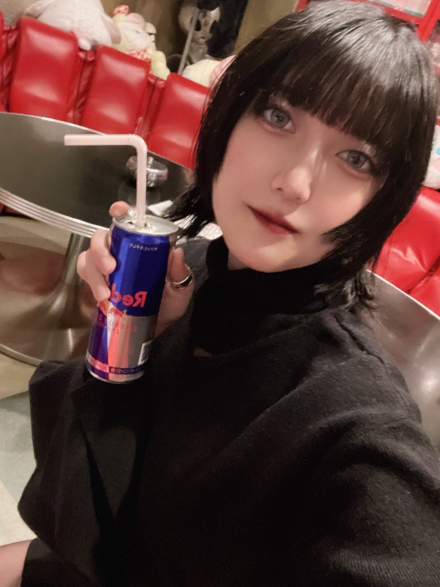 〜今日の1杯〜

うたんドリンクありがとう！今日はレッドブル！週の中日なので気合いいれていきます(？)

なの(<a href="/loop_nano/">なの꒰ঌ ♡ ໒꒱</a>)