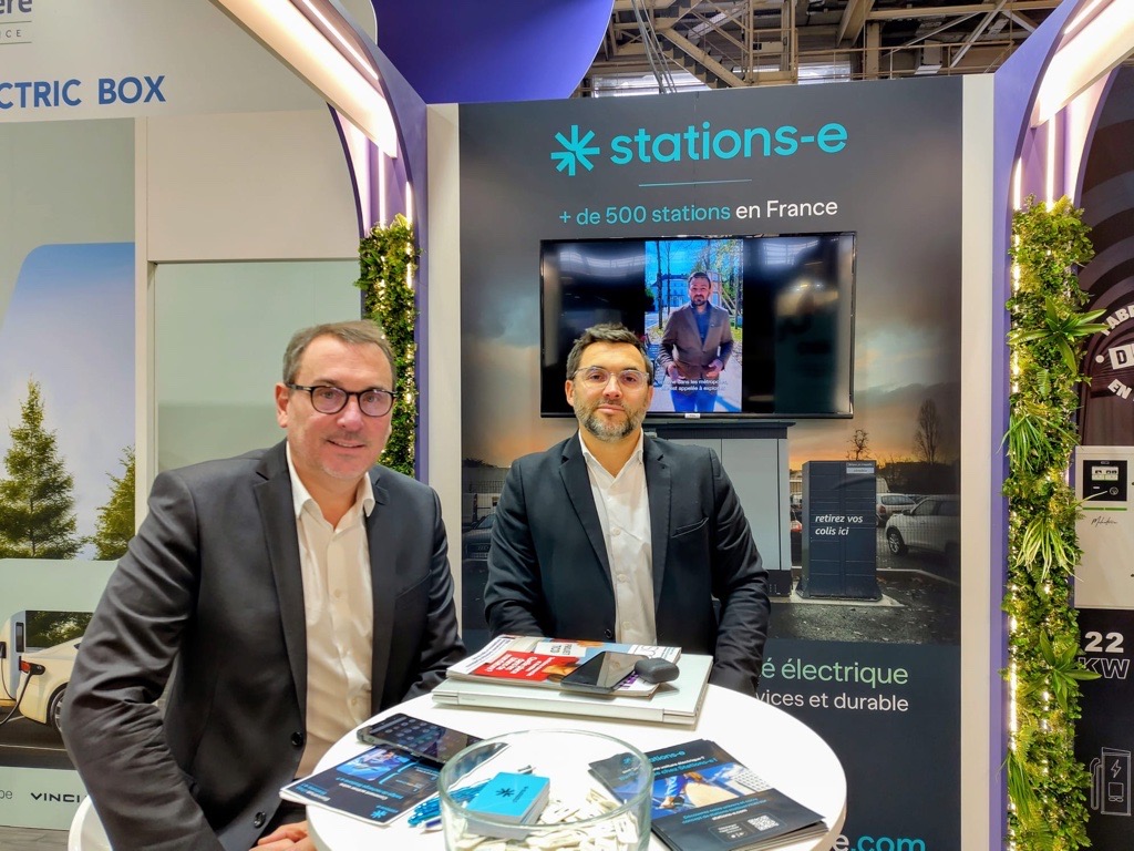 stations-e tweet media