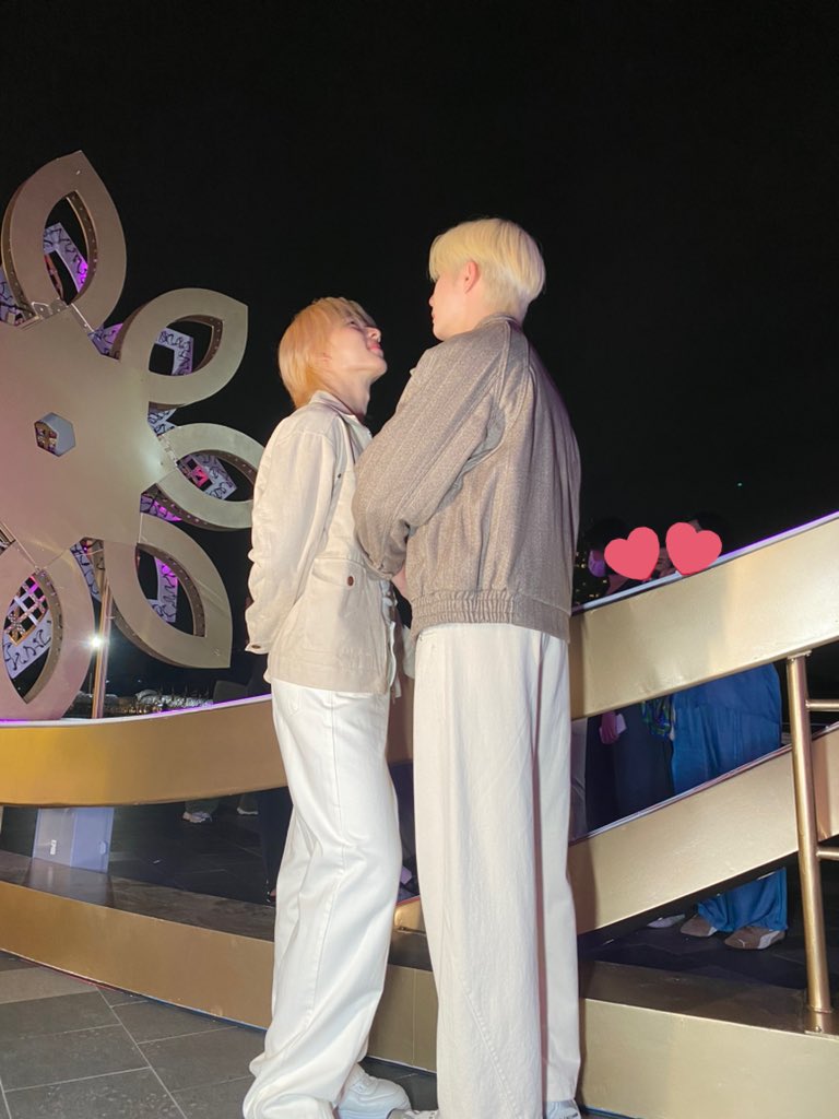 iconsiam's tweet image. คนทางนี้แอบฟรินนนนนนนน😳😳😳

​ZNN BKK ILLU AT ICONSIAM
​
#ZeeNuNewxICONSIAM​
#ICONSIAM ​
#ZeeNunew​
#ICONSIAMBangkokIllumination2025 ​
#ICONSIAMJoyconicDestination