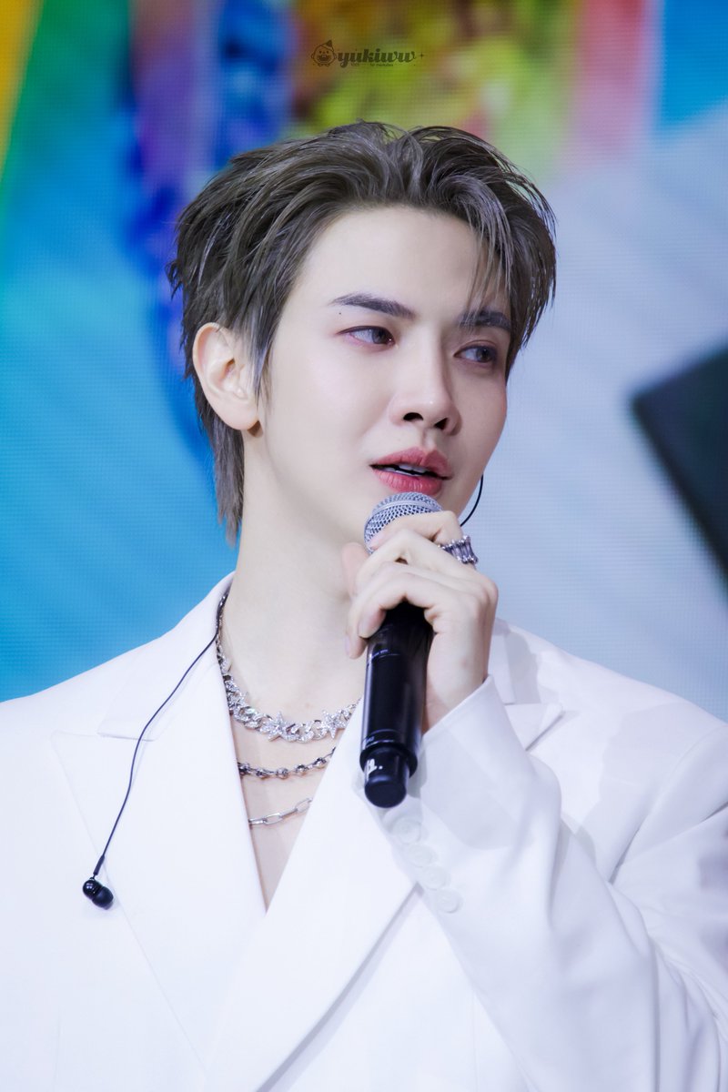 yukiww_mb1025's tweet image. Elegant🫧

MAXKYBAS OUR HOME 
#MaxkyBas1stFM 
#maxky_rp @maxky_rp