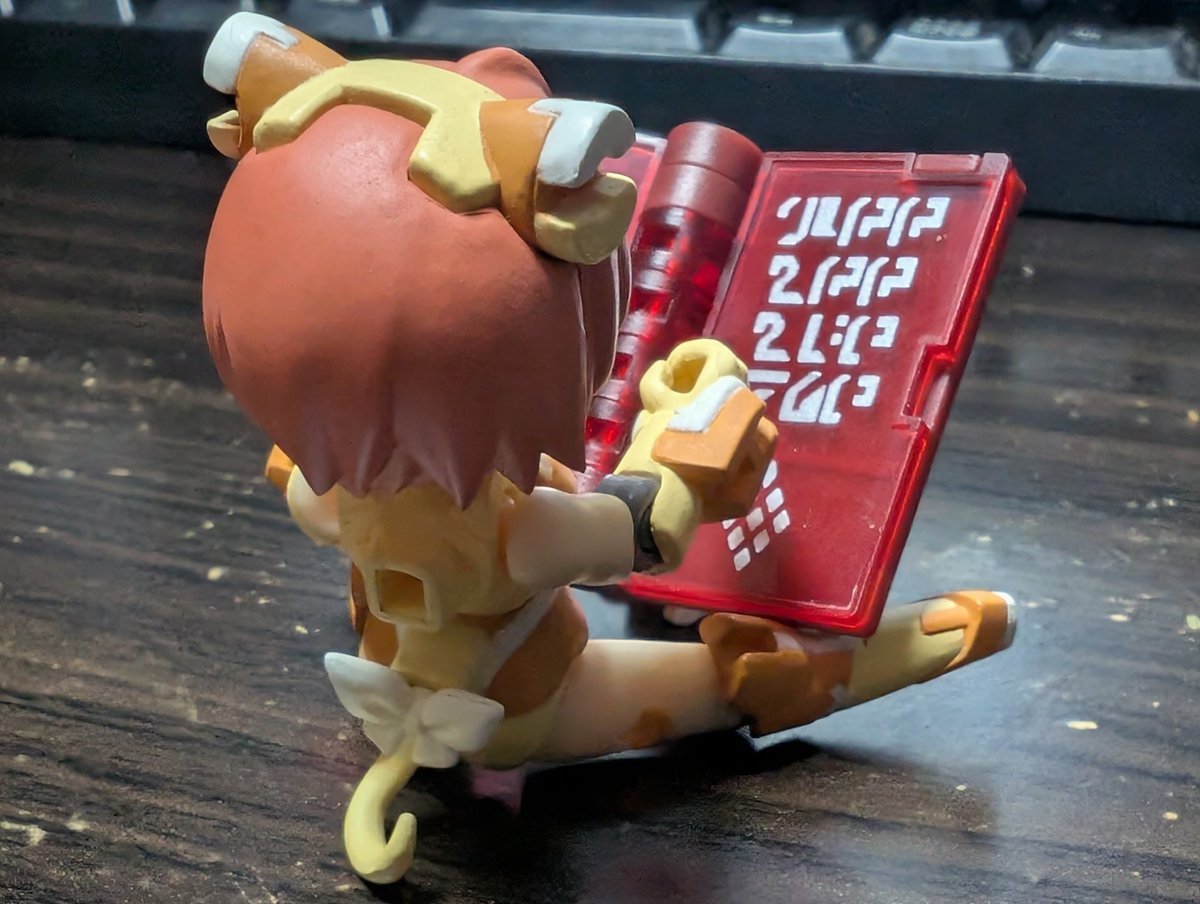 coconuts30MM's tweet image. おやすみなさい🍁🐰🐻

ふむふむ🍁
読書の秋ちゃんだね、本持っててあげる🐰🐻