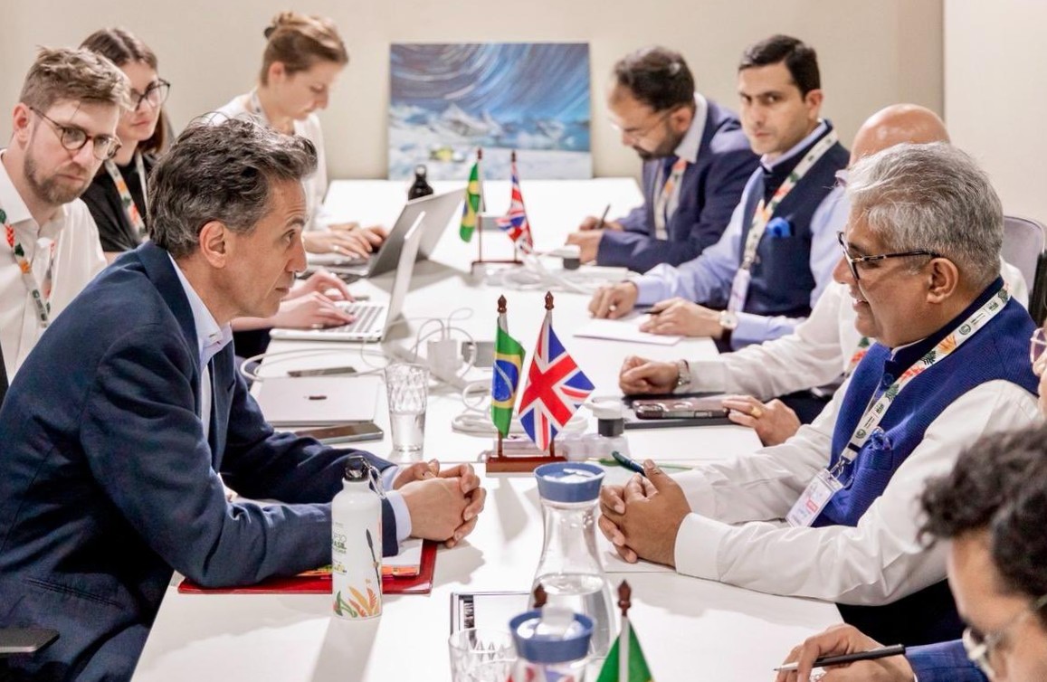 At #COP30, the UK and India are showing what climate partnership looks like in action.

Together, we're delivering clean energy, creating jobs, and building a sustainable future. Here's what we're achieving together 👇