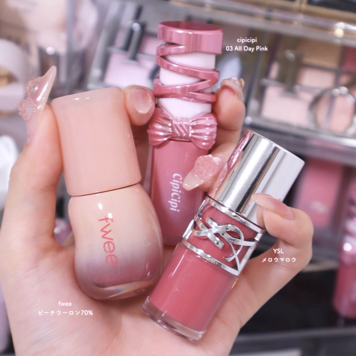 cu_xli's tweet image. ←イエベが盛れる今いっっっちばん可愛いリップ
→ブルべが盛れる今いっっっちばん可愛いリップ