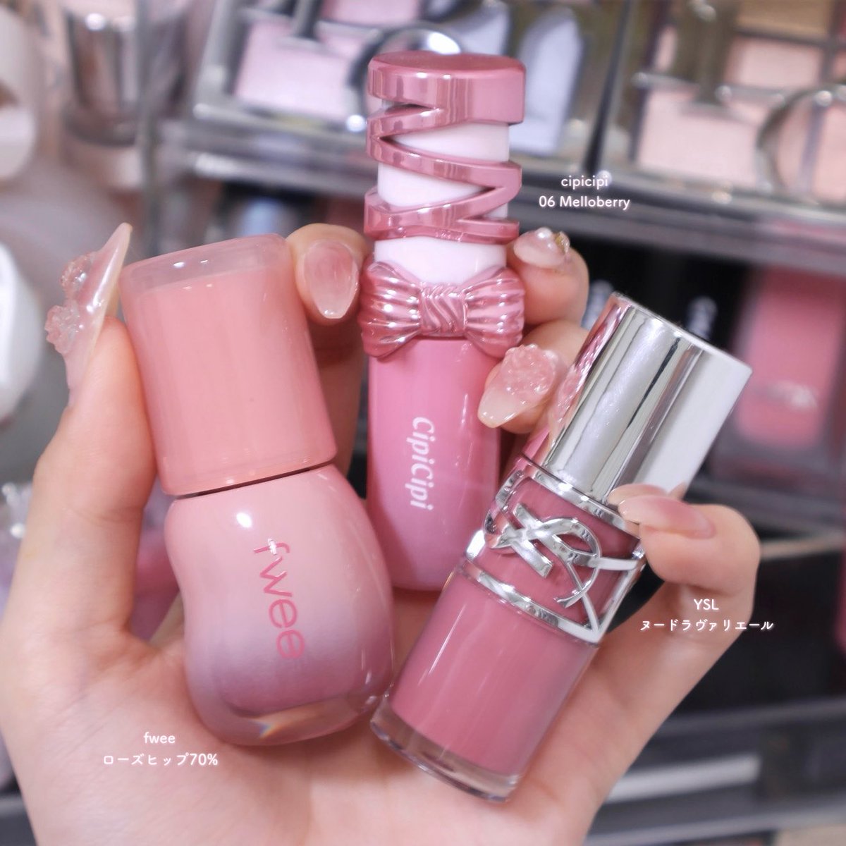 cu_xli's tweet image. ←イエベが盛れる今いっっっちばん可愛いリップ
→ブルべが盛れる今いっっっちばん可愛いリップ