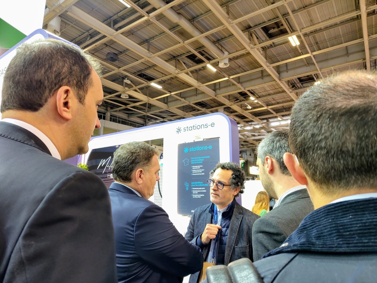 stations-e tweet media