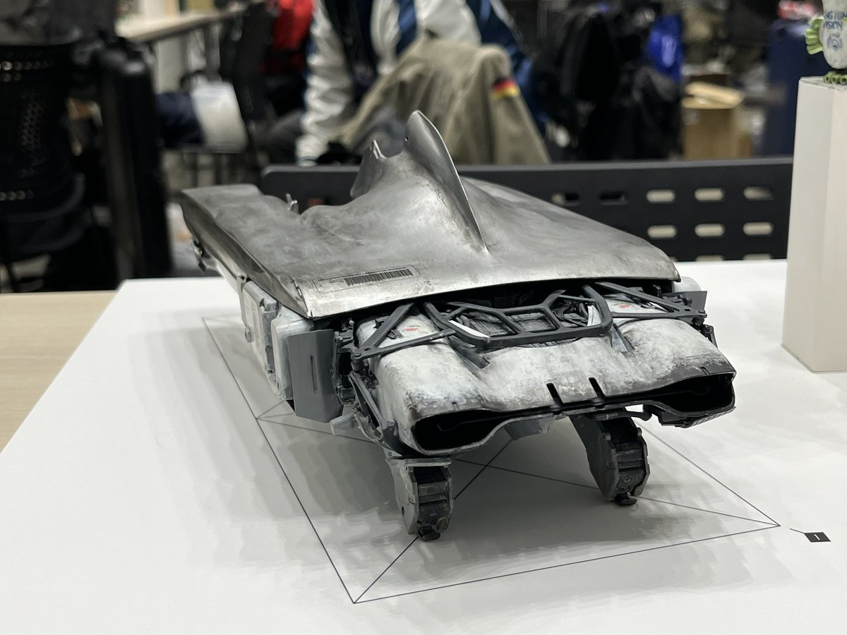 katoya01's tweet image. #タマミー2025 
今回、katoya的に1番感動した舟㕣山さんの作品‼︎@state_steven 
無機物でありながら有機物な雰囲気もあるエロい作品には憧れます‼︎
普通、飛行機の腹をこんなデザインにしないでしょw