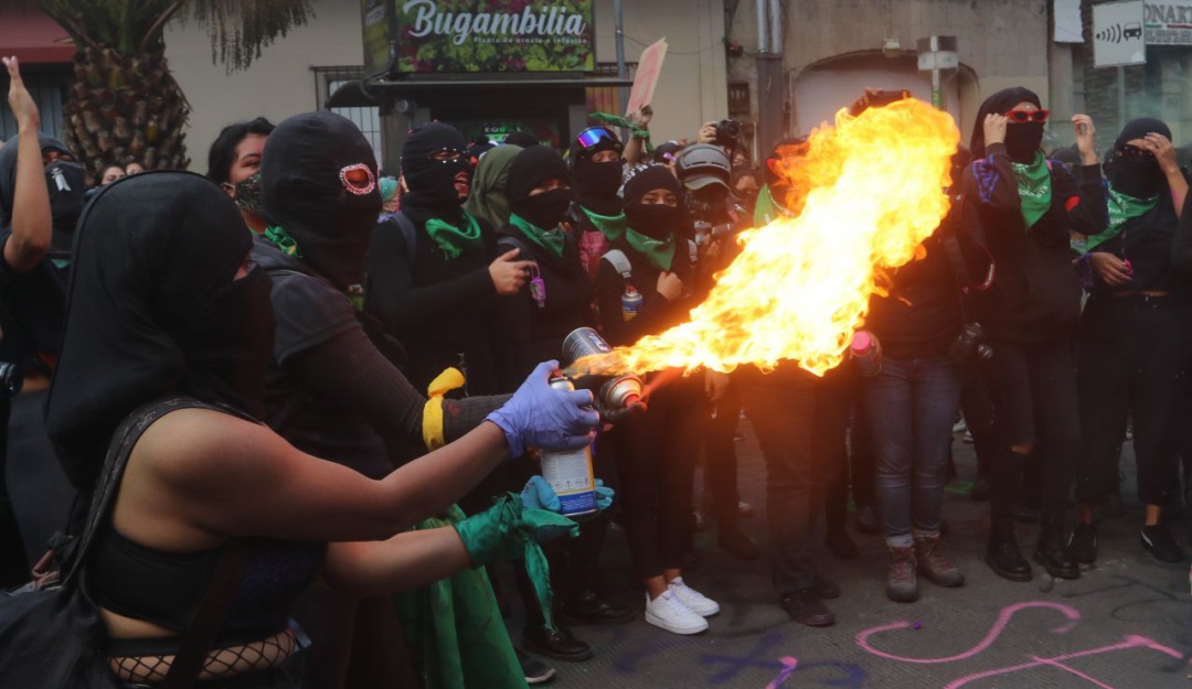 PodermxXmx's tweet image. #PoderCiudadano Informa:
* Bloque Negro financiado por el Gobierno de la Ciudad de México: Rivapalacio. 
* Bajan empleo y producción en manufactura.
* Papa León XIV quiere viajar a México.
poderciudadanomx.com/2025/11/bloque…