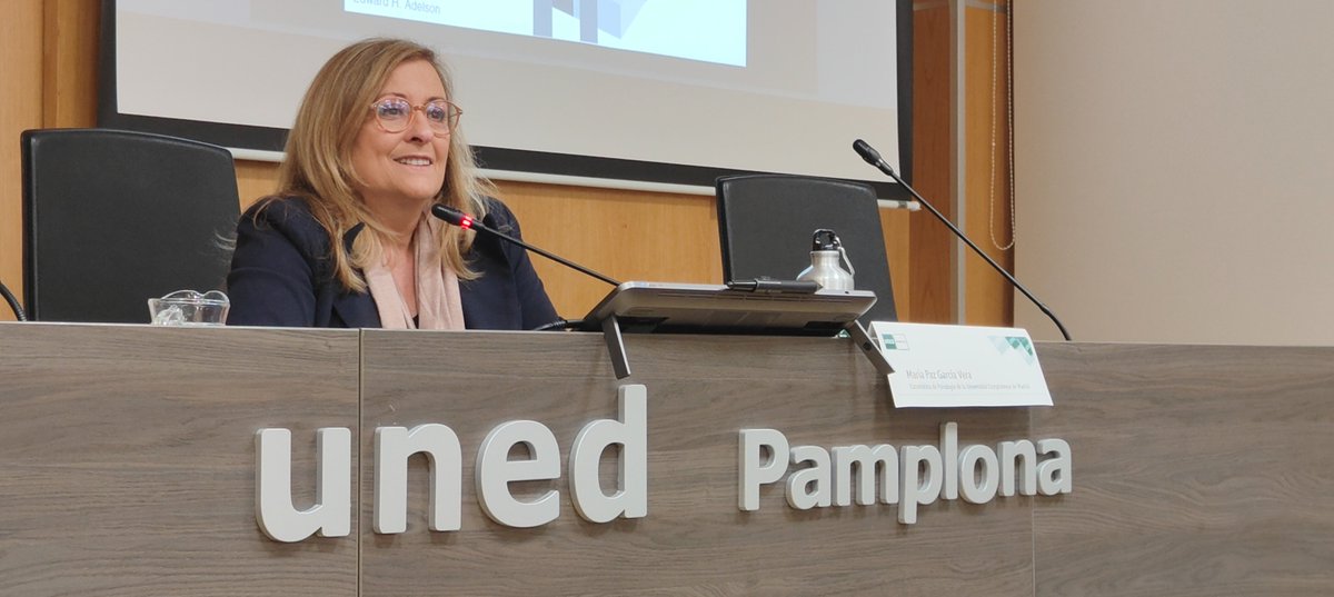 ❗️Cerca de 800 personas, en la conferencia “Ansiedad y depresión: bases emocionales y salud mental” de la Cátedra Inteligencia Emocional de UNED Pamplona y <a href="/FundCajaNavarra/">FundaciónCajaNavarra</a> 
👏 ¡Muchas gracias a todos/as por participar!
➕unedpamplona.es 
@uned 
#ansiedad #depresión