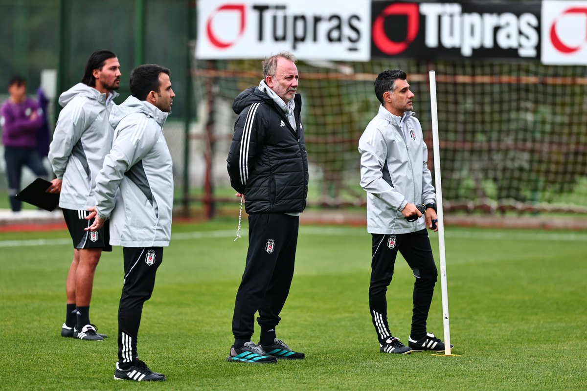 Besiktas's tweet image. Hazırlıklarımız devam ediyor. 🦅

#BJKvSAM