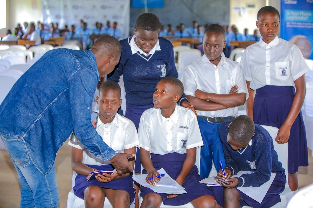 kat_festo's tweet image. They represented their schools during the regionals, from the Western, Northern, Eastern, and Central regions of Uganda. They were tested among their peers from the same region, and they are coming to the Nationals to prove that they indeed deserve to be finalists at the Regional…