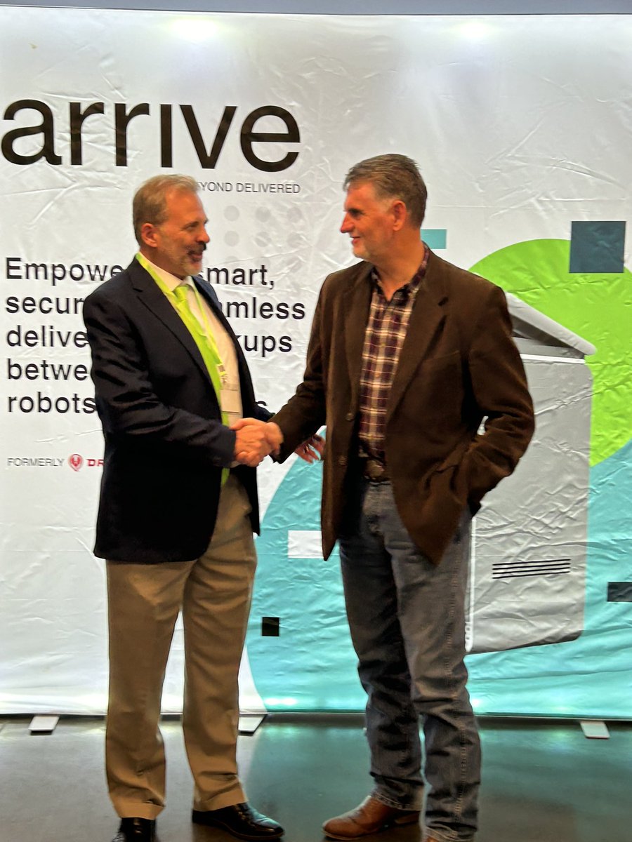 TOS_Elliott's tweet image. Great meeting with CEO Dan O’Toole and the @arrive_ai team last week. As a former software architect, I’m glad to see Hoosier innovation in action. Their technology is making deliveries simpler and more reliable for businesses and communities across Indiana.