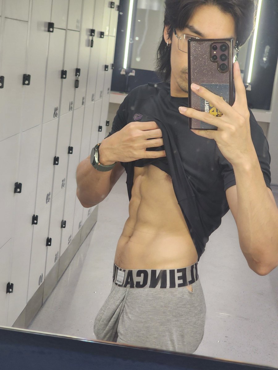 ONGGA16's tweet image. กกน ขาดๆย้วยๆ มันใส่สบายนะะะ