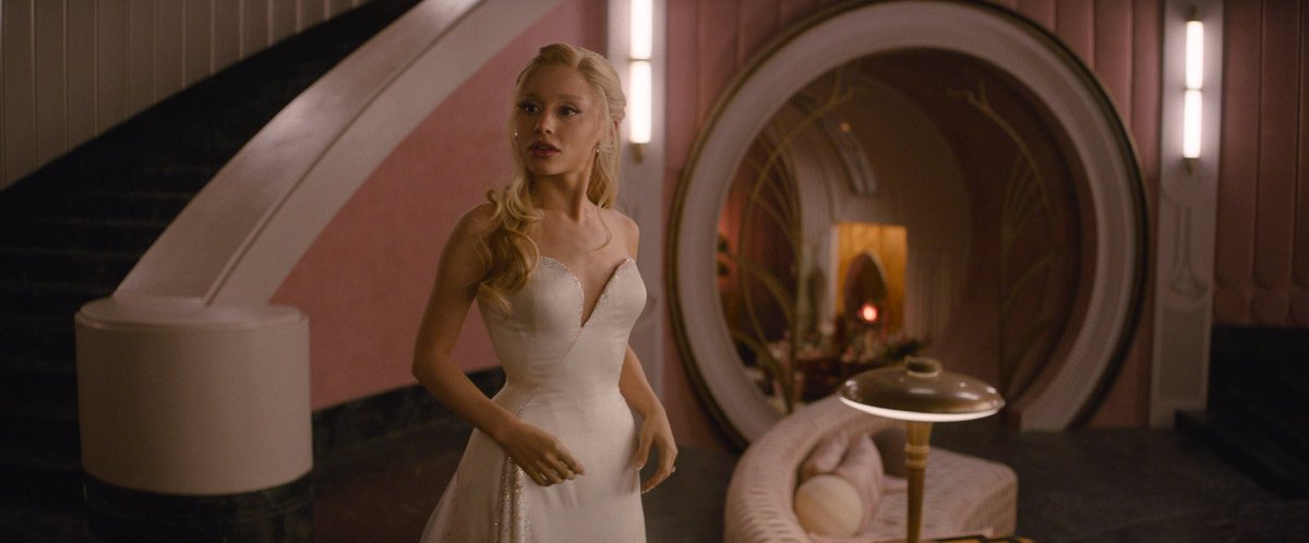 gaylindatruther's tweet image. “you never saw me, I was never here”