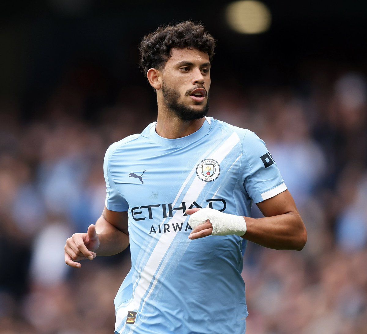 DataMB_'s tweet image. 🇵🇹 Matheus Nunes vs Premier League Fullbacks, per 90

◉ Touches — 1st
◉ Passes completed — 1st
◉ Short passes completed — 1st
◉ Accurate passes to final third — 1st
◉ Possession plus/minus — 1st
◎ Defensive duels won % — 2nd
◎ Interceptions (PAdj) — 2nd
◎ Pass completion…