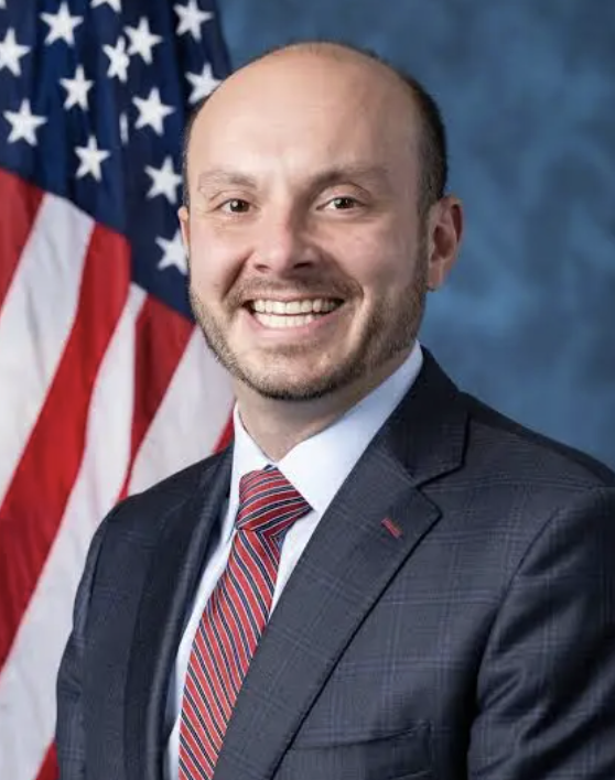 BreannaMorello's tweet image. Congressman Andrew Garbarino voted &apos;present&apos; on Stacey Plaskett censure.

That&apos;s actually an improvement given the fact he slept through the Big Beautiful Bill vote.
 
Garbarino is a swamp creature and owes them significantly.

He&apos;s the kind of guy that falls in line.