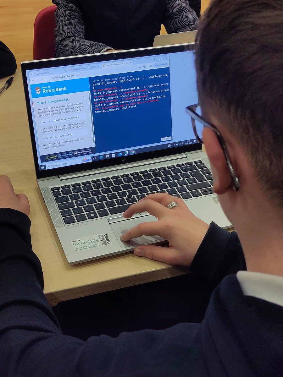 invacadsci's tweet image. STEM mental health day is off... Cracking morning so far some problem solving and competitions to start the day. Well done S2 
#dxctechnology
#invacad