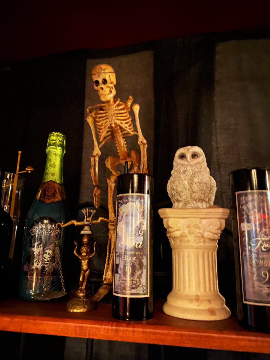 OPEN☆
#富田林 #バー #ジン #アブサン #アンダーグラウンド #ライブバー #読書バー #夜カフェ #bar #gin #absinthe #underground #livebar