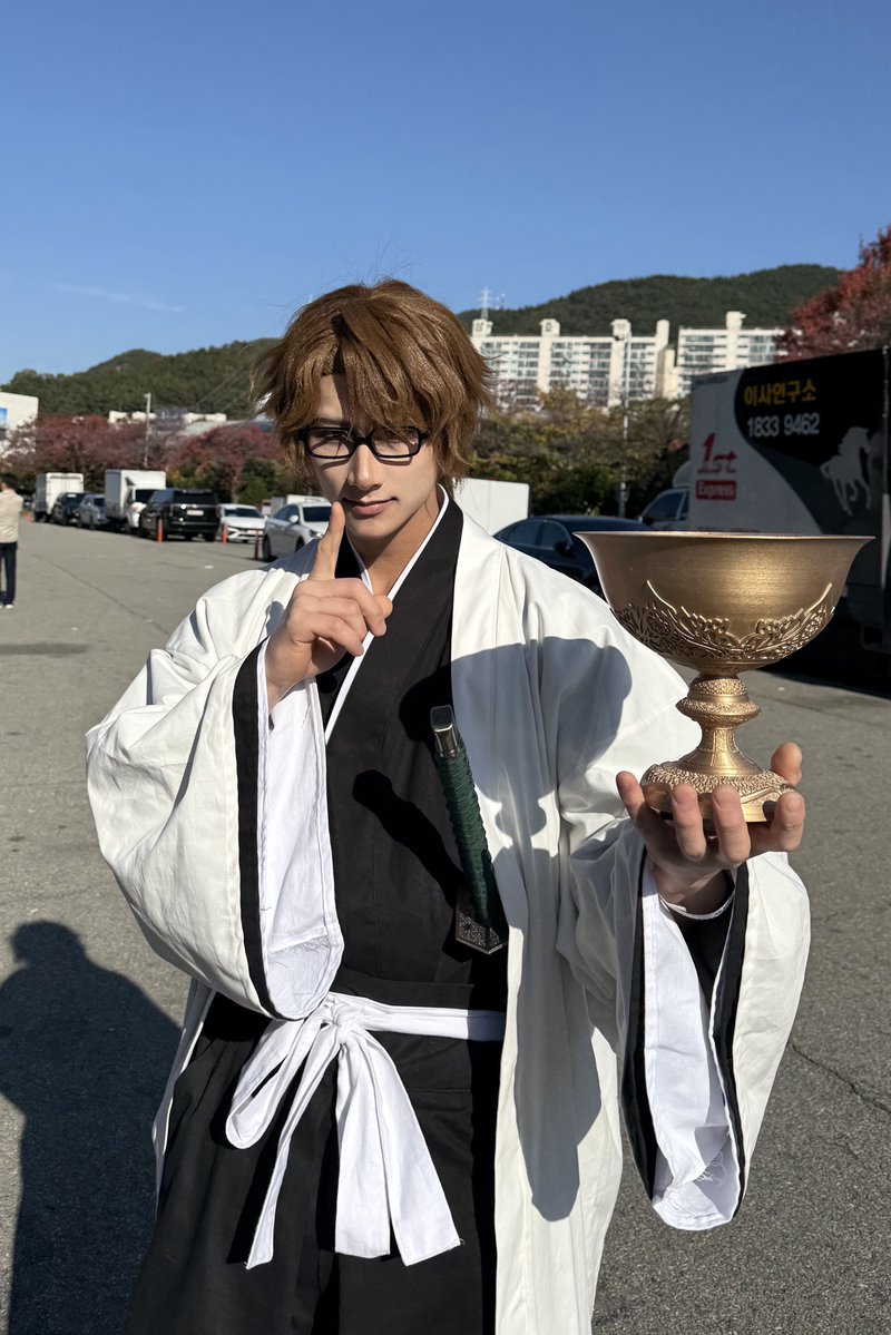 za_bng_'s tweet image. 길가메쉬님이 찍어주신 기념사진