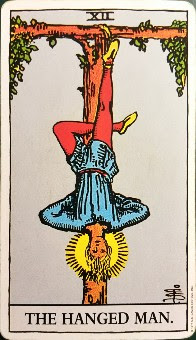 目的地への到達を
焦らないでほしい。

進めない事もまた、
歩みの一環なのだから。

焦らず、気負わず…

今、出来ることを
大切にしていこう。

その先には必ず、
天が用意してくれた
タイミングが待ってる。

それを
信じることが大切だよ。

大丈夫。

貴方の歩みは、
見守られているのだからね。