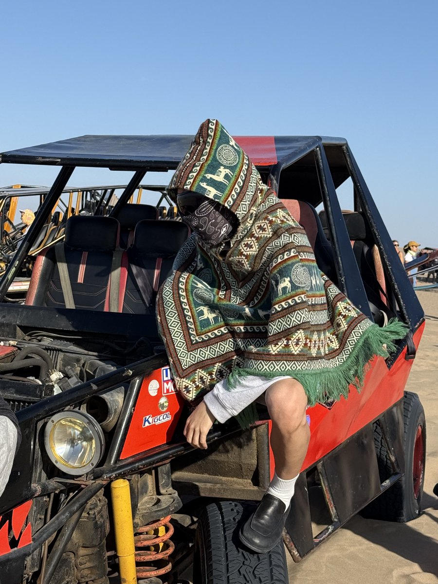 P1H_members's tweet image. 종섭아 생일축하해！
오늘 좋은 하루였으면 좋겠고 그리고 저번에
해골장식물 너무너무 고마워！！
너 밥 많이 안 먹는 것 같으니까 오늘 고기50kg먹어！ok?너는 할 수 있어
(ง ˙˘˙ )ว

#P1Harmony #SOUL
#HAPPY_JONGSEOB_DAY