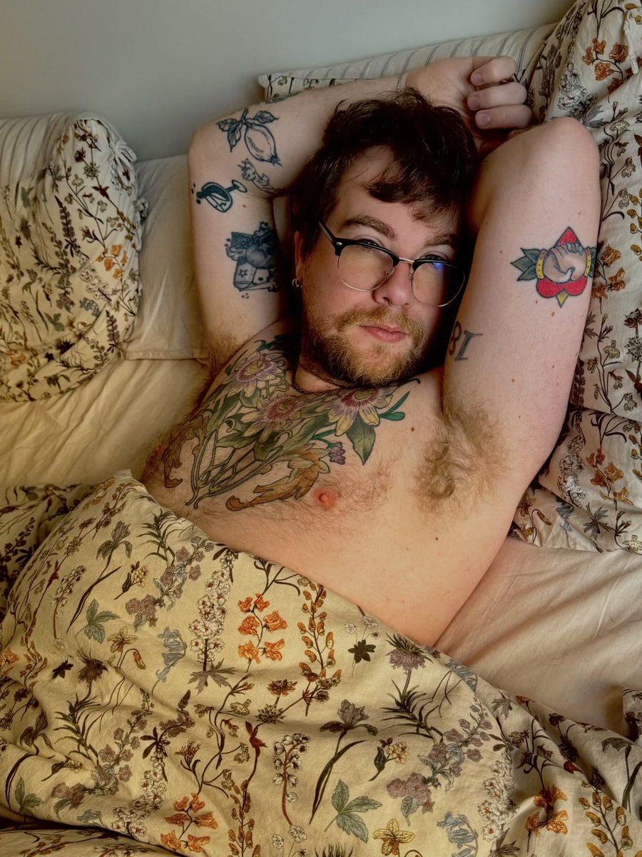 🤓
#gay #hairygay #gayink #gaybear 
#gaychub
<a href="/TheFrenchBears/">Les Ours Français</a> 
📸 by <a href="/MrBearlioz/">Mr Bearlioz</a> ❤️
