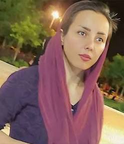 این مادر و دختر شجاع را فراموش نکنیم…
#بیتا_شفیعی
#مریم_عباسی‌نیکو