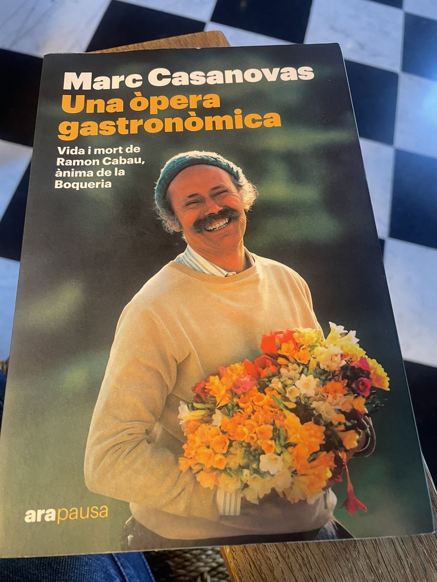 Llibre magnífic, ben documentat i escrit a l’americana, d’en Marc Casanovas sobre un dels nostres dandis més eminents i el revolucionari gastronòmic que va propiciar la nova cuina catalana. Indispensable, via <a href="/arallibres/">Ara Llibres</a>