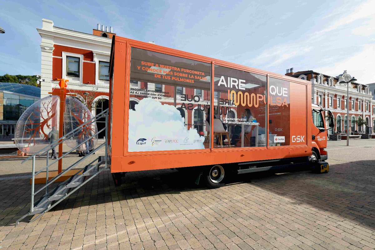 Hoy #AireQuelmpulsa 🚐  hace su última parada para ayudarnos a descubrir cómo cuidar nuestros pulmones. 🫁 

¡Te esperamos en la Estación de Príncipe Pío de Madrid! 📍 

Descubre más en: pacientes.gsk.es/enfermedades/e…

#PulmónSanoFuturoSano