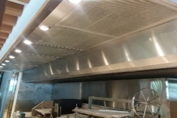 PROJETO E CONSULTORIA
O PAPEL ESTRATÉGICO DO PROJETO DE SISTEMAS DE CLIMATIZAÇÃO EM COZINHAS PROFISSIONAIS

 engenhariaearquitetura.com.br/2025/11/o-pape…
 
 #cozinhasindustriais , #cozinhasprofissionais , #exaustão #ventilação