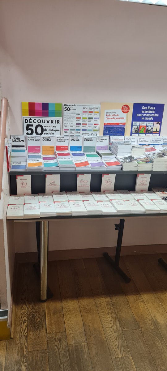 Parisiens, Parisiennes, la <a href="/libcompagnie/">Librairie Compagnie</a>, 58 rue des Ecoles, vous propose les deux premiers titres parisiens de la collection #Cetteannéelà publiés en octobre, MAIS PAS QUE. Une collection #absolumentgeniale à découvrir (catalogue calameo.com/books/00578905…)