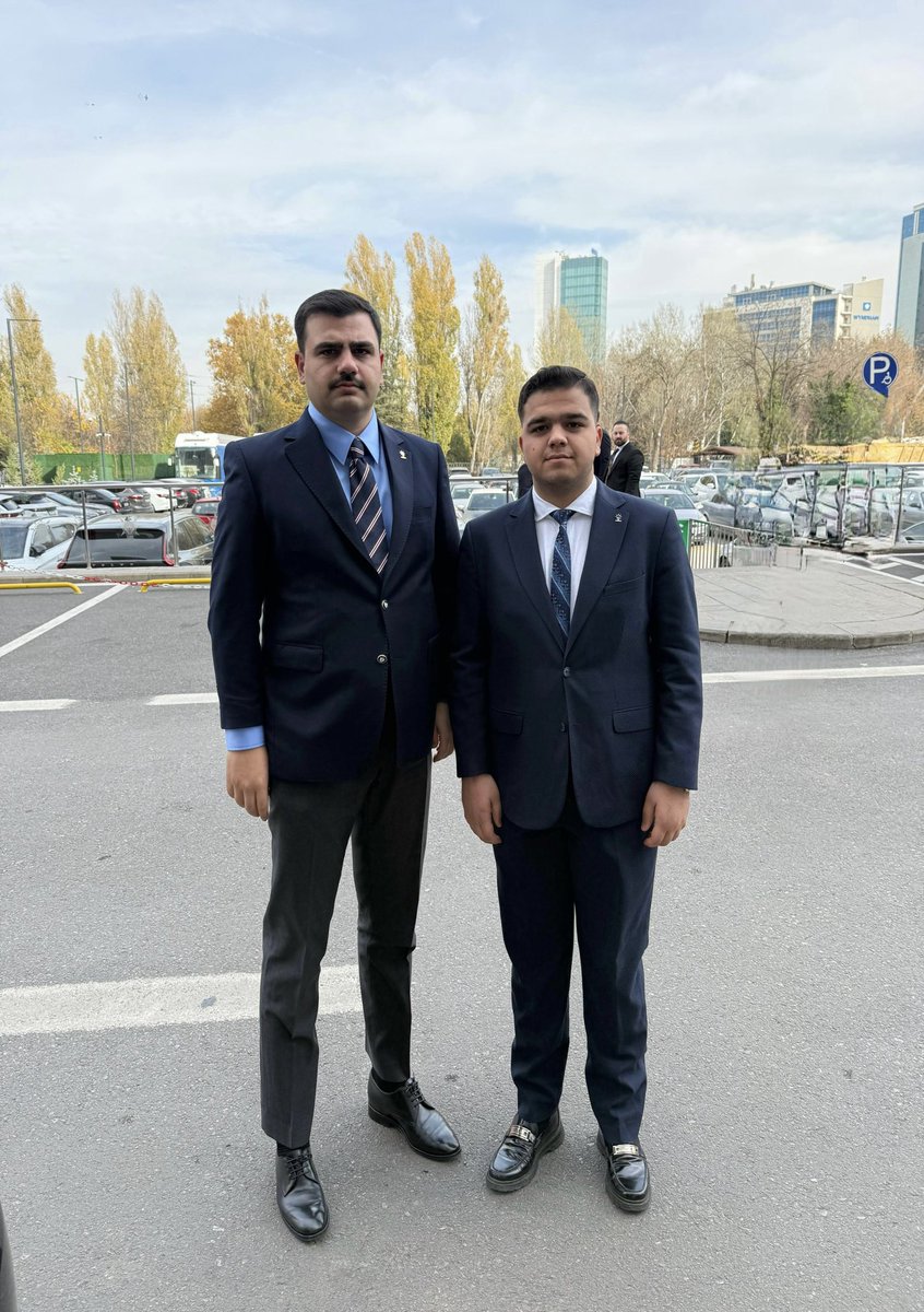 📍AK Parti Genel Merkez
AK Parti Genel Başkan Sekreteri , İzmir Milletvekili ve hemşerimiz ağabeyim Sn. <a href="/eyupkadirinan/">Eyyüp Kadir İnan</a> 

<a href="/alicetin_07/">Ali Çetin</a>